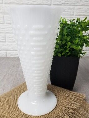 Vintage Anchor Hocking Milkglass Trumpet Vase